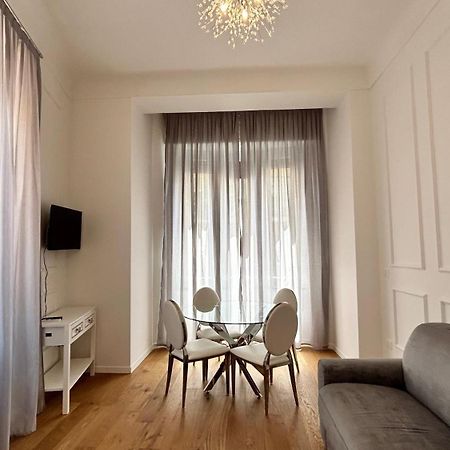 Da Mariella Case Vacanze - Roma 149 Sanremo Eksteriør bilde