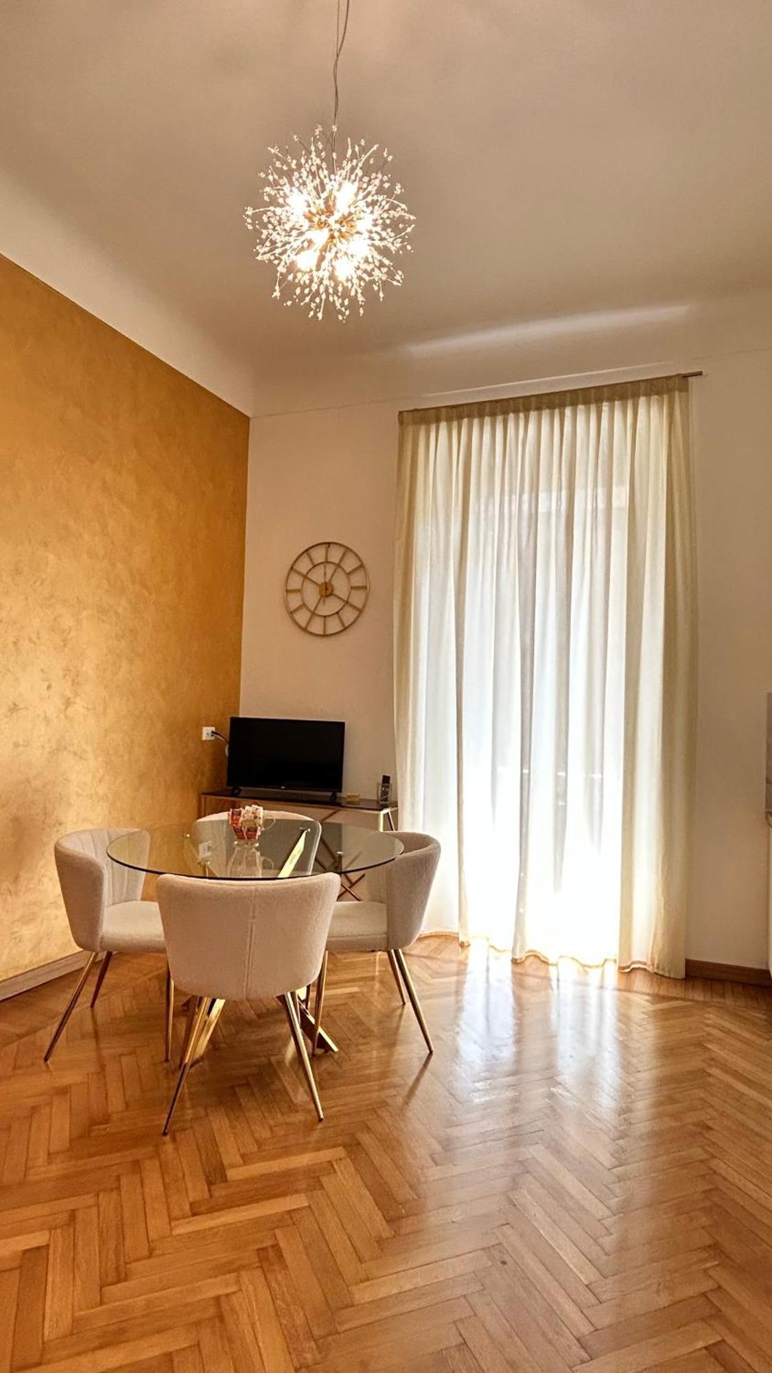 Da Mariella Case Vacanze - Roma 149 Sanremo Eksteriør bilde